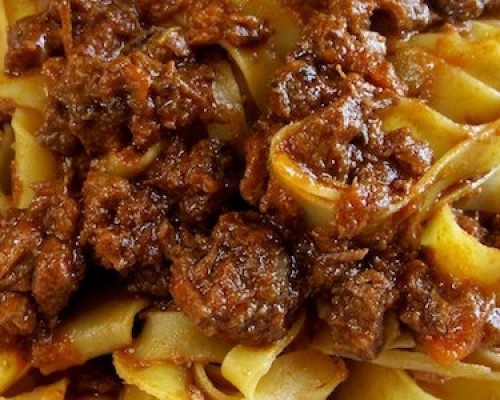 Pappardelle con ragù